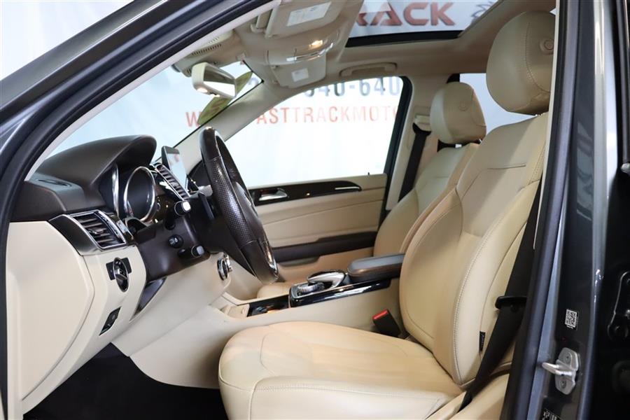 2018 Mercedes-benz Gle 350 4MATIC, available for sale in Paterson, New Jersey | Fast Track Motors. Paterson, New Jersey 2018 Mercedes-benz Gle 350 4MATIC, available for sale in Paterson, New Jersey | Fast Track Motors. Paterson, New Jersey