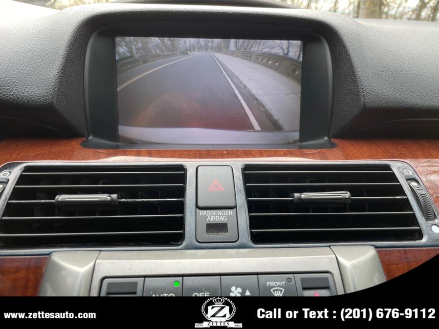2010 Acura RL 4dr Sdn Tech Pkg (Natl), available for sale in Jersey City, New Jersey | Zettes Auto Mall. Jersey City, New Jersey 2010 Acura RL 4dr Sdn Tech Pkg (Natl), available for sale in Jersey City, New Jersey | Zettes Auto Mall. Jersey City, New Jersey