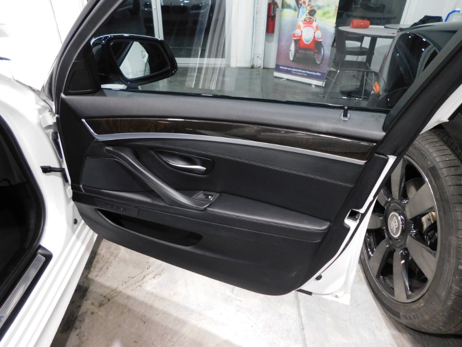 2013 BMW 5 Series 4dr Sdn 528i xDrive AWDMsport, available for sale in Lodi, New Jersey | Auto Gallery. Lodi, New Jersey 2013 BMW 5 Series 4dr Sdn 528i xDrive AWDMsport, available for sale in Lodi, New Jersey | Auto Gallery. Lodi, New Jersey