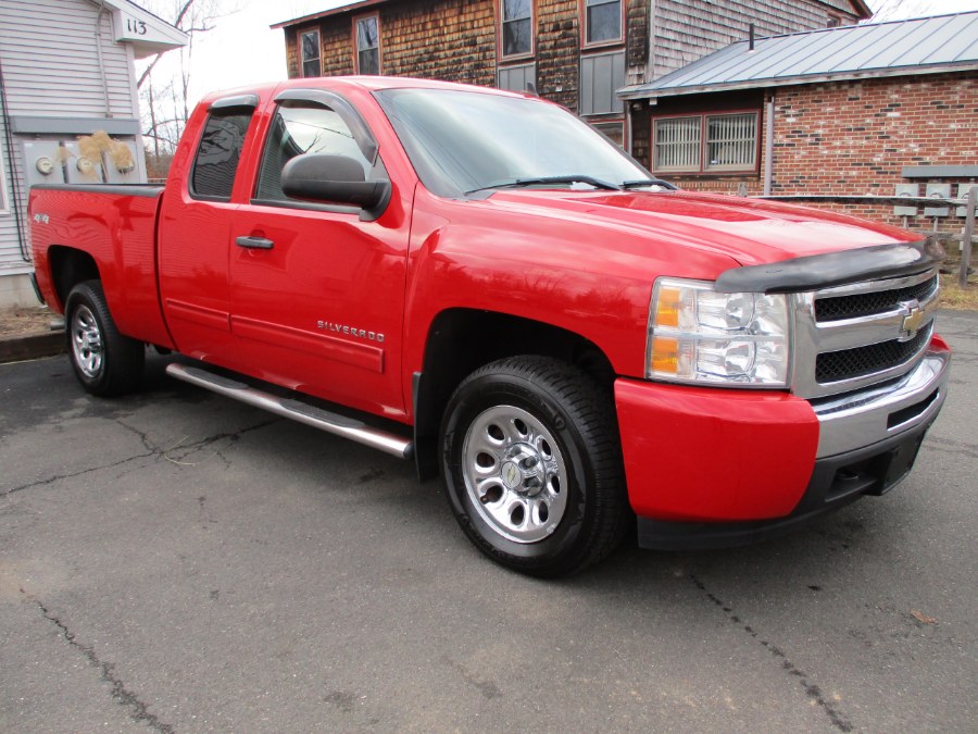 2011 Chevrolet Silverado 1500 4WD Ext Cab 143.5" LS, available for sale in Suffield, Connecticut | Suffield Auto LLC. Suffield, Connecticut 2011 Chevrolet Silverado 1500 4WD Ext Cab 143.5" LS, available for sale in Suffield, Connecticut | Suffield Auto LLC. Suffield, Connecticut
