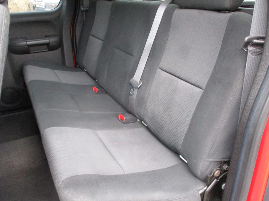 2011 Chevrolet Silverado 1500 4WD Ext Cab 143.5" LS, available for sale in Suffield, Connecticut | Suffield Auto LLC. Suffield, Connecticut 2011 Chevrolet Silverado 1500 4WD Ext Cab 143.5" LS, available for sale in Suffield, Connecticut | Suffield Auto LLC. Suffield, Connecticut