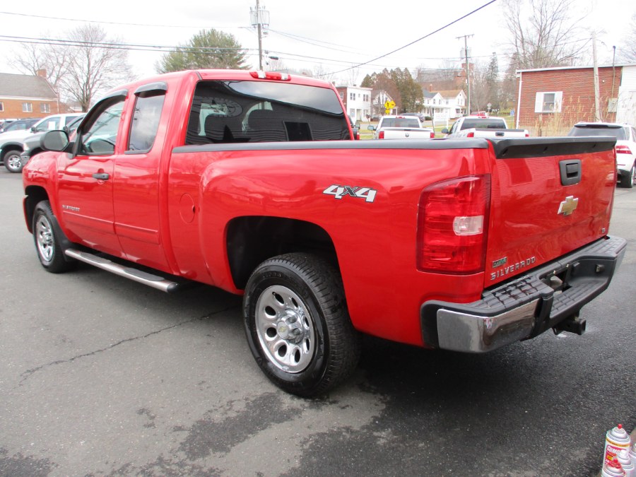 2011 Chevrolet Silverado 1500 4WD Ext Cab 143.5" LS, available for sale in Suffield, Connecticut | Suffield Auto LLC. Suffield, Connecticut 2011 Chevrolet Silverado 1500 4WD Ext Cab 143.5" LS, available for sale in Suffield, Connecticut | Suffield Auto LLC. Suffield, Connecticut