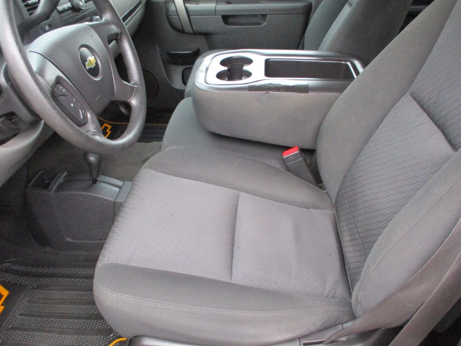 2011 Chevrolet Silverado 1500 4WD Ext Cab 143.5" LS, available for sale in Suffield, Connecticut | Suffield Auto LLC. Suffield, Connecticut 2011 Chevrolet Silverado 1500 4WD Ext Cab 143.5" LS, available for sale in Suffield, Connecticut | Suffield Auto LLC. Suffield, Connecticut