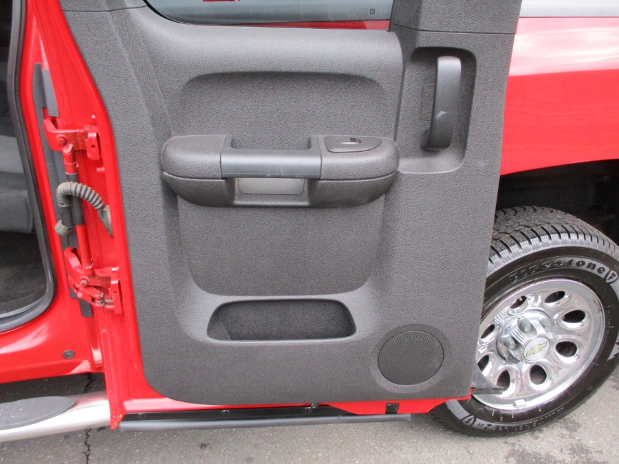2011 Chevrolet Silverado 1500 4WD Ext Cab 143.5" LS, available for sale in Suffield, Connecticut | Suffield Auto LLC. Suffield, Connecticut 2011 Chevrolet Silverado 1500 4WD Ext Cab 143.5" LS, available for sale in Suffield, Connecticut | Suffield Auto LLC. Suffield, Connecticut