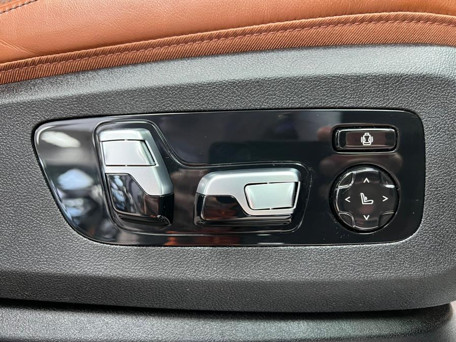 2020 BMW X7 xDrive40i Sports Activity Vehicle, available for sale in Massapequa Park, New York | Power Motors East. Massapequa Park, New York 2020 BMW X7 xDrive40i Sports Activity Vehicle, available for sale in Massapequa Park, New York | Power Motors East. Massapequa Park, New York