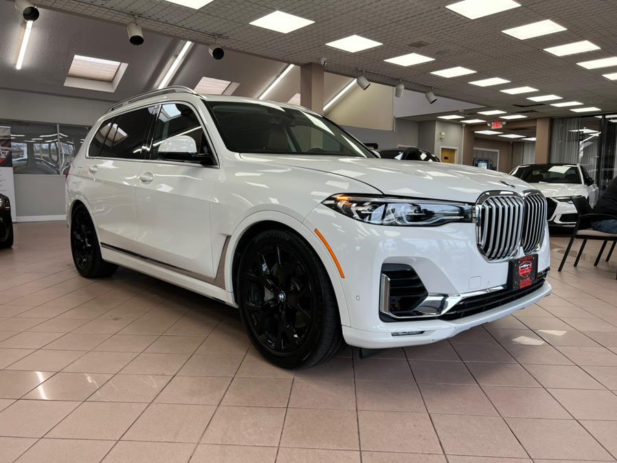 2019 BMW X7 xDrive40i Sports Activity Vehicle, available for sale in Massapequa Park, New York | Power Motors East. Massapequa Park, New York 2019 BMW X7 xDrive40i Sports Activity Vehicle, available for sale in Massapequa Park, New York | Power Motors East. Massapequa Park, New York
