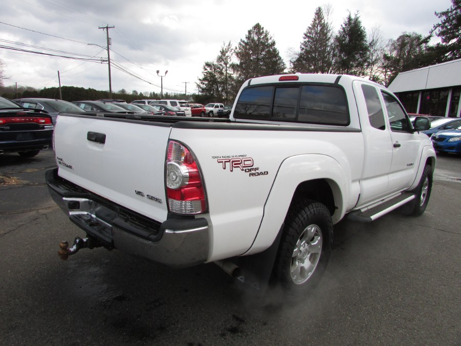 2010 Toyota Tacoma 4WD Access V6 AT (Natl), available for sale in East Windsor, Connecticut | United Auto Sales of E Windsor, Inc. East Windsor, Connecticut 2010 Toyota Tacoma 4WD Access V6 AT (Natl), available for sale in East Windsor, Connecticut | United Auto Sales of E Windsor, Inc. East Windsor, Connecticut