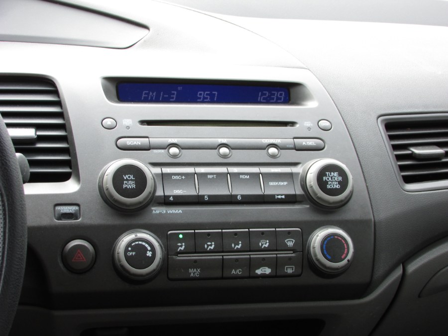 2007 Honda Civic Sdn 4dr AT LX, available for sale in East Windsor, Connecticut | United Auto Sales of E Windsor, Inc. East Windsor, Connecticut 2007 Honda Civic Sdn 4dr AT LX, available for sale in East Windsor, Connecticut | United Auto Sales of E Windsor, Inc. East Windsor, Connecticut