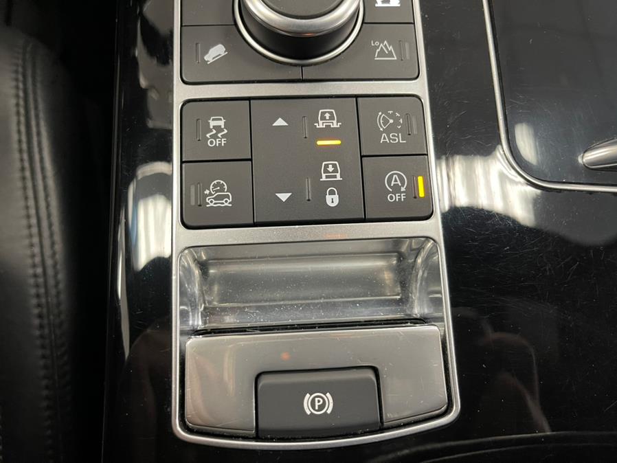 Used Land Rover Range Rover 4WD 4dr Supercharged 2016 | 5 Towns Drive. Inwood, New York Used Land Rover Range Rover 4WD 4dr Supercharged 2016 | 5 Towns Drive. Inwood, New York