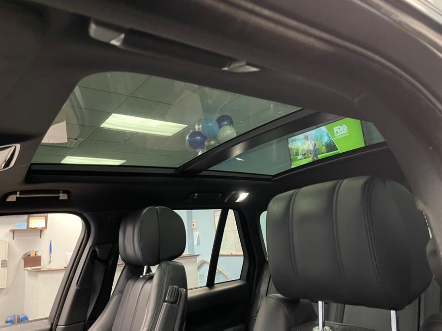 Used Land Rover Range Rover 4WD 4dr Supercharged 2016 | 5 Towns Drive. Inwood, New York Used Land Rover Range Rover 4WD 4dr Supercharged 2016 | 5 Towns Drive. Inwood, New York
