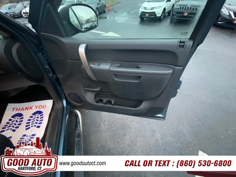 2013 GMC Sierra 1500 4WD Ext Cab 143.5" SLE, available for sale in Hartford, Connecticut | Good Auto LLC. Hartford, Connecticut 2013 GMC Sierra 1500 4WD Ext Cab 143.5" SLE, available for sale in Hartford, Connecticut | Good Auto LLC. Hartford, Connecticut