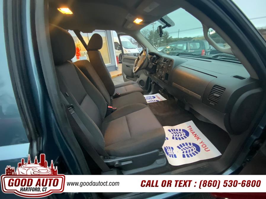 2013 GMC Sierra 1500 4WD Ext Cab 143.5" SLE, available for sale in Hartford, Connecticut | Good Auto LLC. Hartford, Connecticut 2013 GMC Sierra 1500 4WD Ext Cab 143.5" SLE, available for sale in Hartford, Connecticut | Good Auto LLC. Hartford, Connecticut