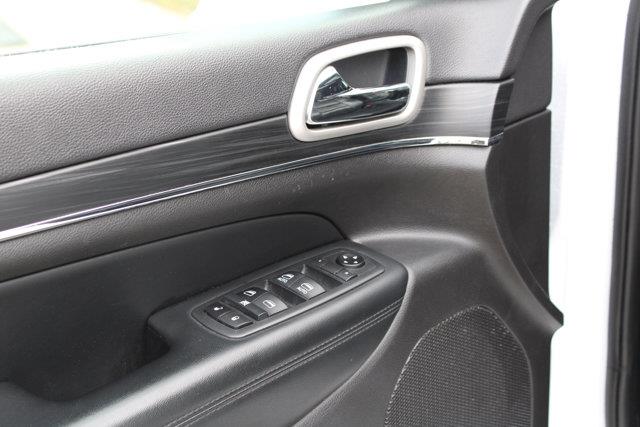 2020 Jeep Grand Cherokee Limited, available for sale in Elmont, New York | NY Luxury Motors. Elmont, New York 2020 Jeep Grand Cherokee Limited, available for sale in Elmont, New York | NY Luxury Motors. Elmont, New York