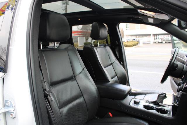 2020 Jeep Grand Cherokee Limited, available for sale in Elmont, New York | NY Luxury Motors. Elmont, New York 2020 Jeep Grand Cherokee Limited, available for sale in Elmont, New York | NY Luxury Motors. Elmont, New York