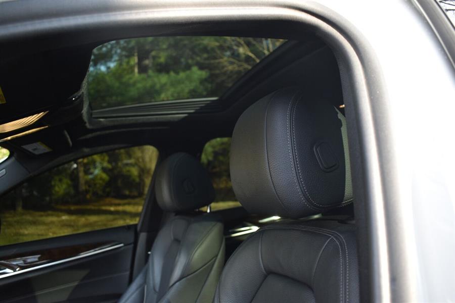 2019 BMW 5 Series 540i xDrive AWD 4dr Sedan, available for sale in Great Neck, New York | Camy Cars. Great Neck, New York 2019 BMW 5 Series 540i xDrive AWD 4dr Sedan, available for sale in Great Neck, New York | Camy Cars. Great Neck, New York