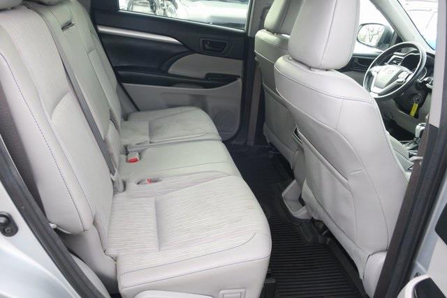 Used Toyota Highlander LE 2018 | Victory Cars Central. Levittown, New York Used Toyota Highlander LE 2018 | Victory Cars Central. Levittown, New York