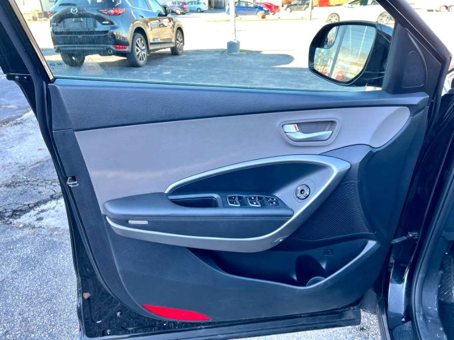 2016 Hyundai Santa Fe AWD 4dr SE, available for sale in Manchester, New Hampshire | Second Street Auto Sales Inc. Manchester, New Hampshire 2016 Hyundai Santa Fe AWD 4dr SE, available for sale in Manchester, New Hampshire | Second Street Auto Sales Inc. Manchester, New Hampshire