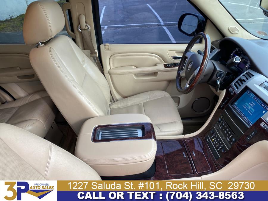 2012 Cadillac Escalade AWD 4dr Luxury, available for sale in Rock Hill, South Carolina | 3 Points Auto Sales. Rock Hill, South Carolina 2012 Cadillac Escalade AWD 4dr Luxury, available for sale in Rock Hill, South Carolina | 3 Points Auto Sales. Rock Hill, South Carolina