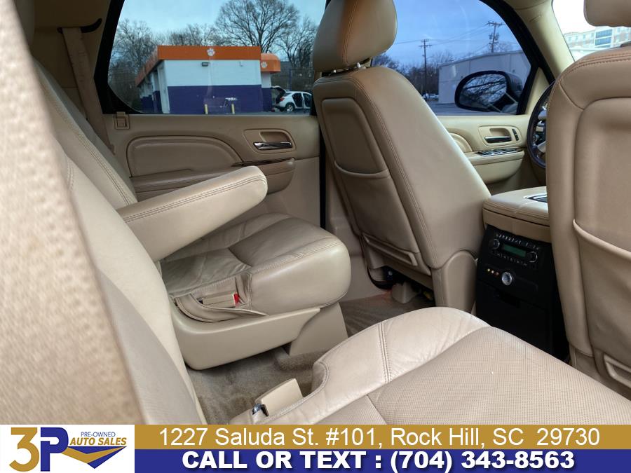 2012 Cadillac Escalade AWD 4dr Luxury, available for sale in Rock Hill, South Carolina | 3 Points Auto Sales. Rock Hill, South Carolina 2012 Cadillac Escalade AWD 4dr Luxury, available for sale in Rock Hill, South Carolina | 3 Points Auto Sales. Rock Hill, South Carolina