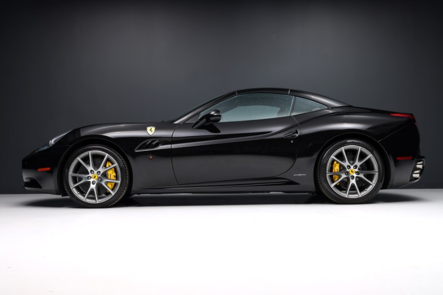 2013 Ferrari California 2dr Conv, available for sale in North Salem, New York | Meccanic Shop North Inc. North Salem, New York 2013 Ferrari California 2dr Conv, available for sale in North Salem, New York | Meccanic Shop North Inc. North Salem, New York