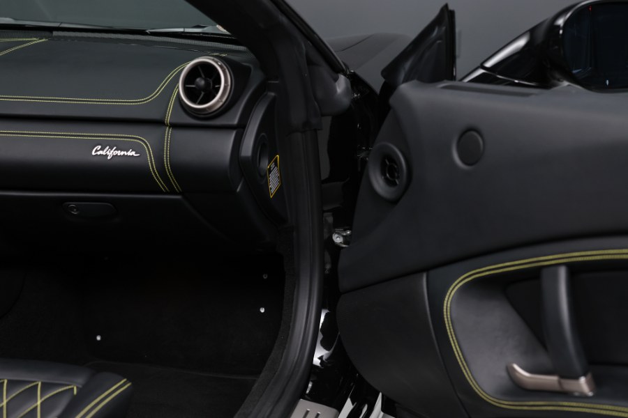 2013 Ferrari California 2dr Conv, available for sale in North Salem, New York | Meccanic Shop North Inc. North Salem, New York 2013 Ferrari California 2dr Conv, available for sale in North Salem, New York | Meccanic Shop North Inc. North Salem, New York