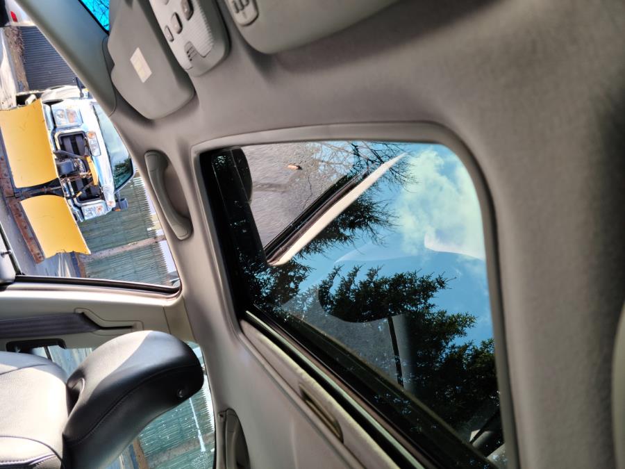 2002 Volvo S60 2.4T A SR 4dr Sdn Auto w/Sunroof, available for sale in Milford, Connecticut | Chip's Auto Sales Inc. Milford, Connecticut 2002 Volvo S60 2.4T A SR 4dr Sdn Auto w/Sunroof, available for sale in Milford, Connecticut | Chip's Auto Sales Inc. Milford, Connecticut