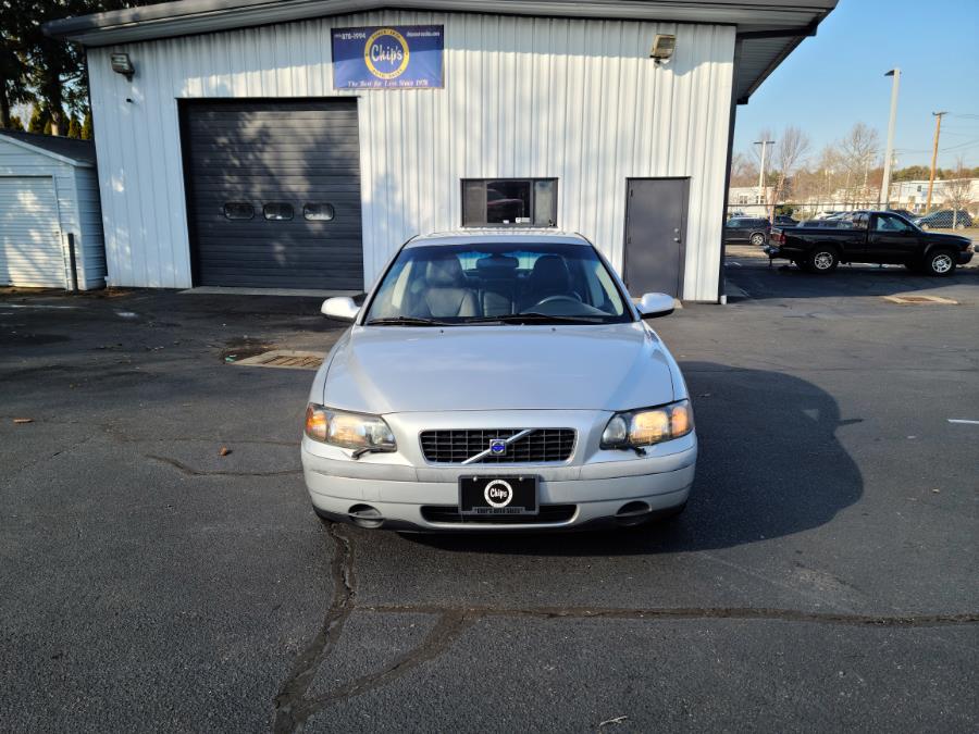 2002 Volvo S60 2.4T A SR 4dr Sdn Auto w/Sunroof, available for sale in Milford, Connecticut | Chip's Auto Sales Inc. Milford, Connecticut 2002 Volvo S60 2.4T A SR 4dr Sdn Auto w/Sunroof, available for sale in Milford, Connecticut | Chip's Auto Sales Inc. Milford, Connecticut
