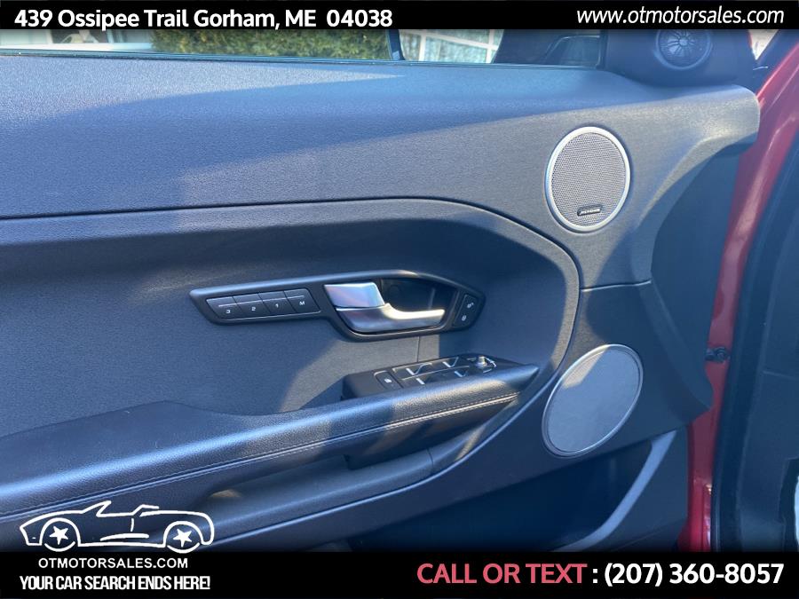 2015 Land Rover Range Rover Evoque 5dr HB Pure Plus, available for sale in Gorham, Maine | Ossipee Trail Motor Sales. Gorham, Maine 2015 Land Rover Range Rover Evoque 5dr HB Pure Plus, available for sale in Gorham, Maine | Ossipee Trail Motor Sales. Gorham, Maine
