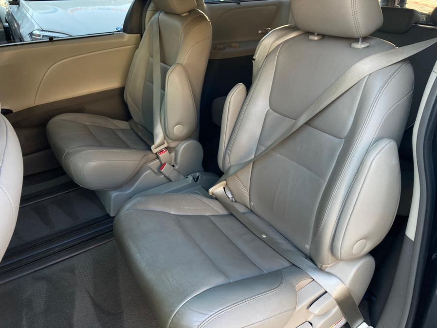 2015 Toyota Sienna 5dr 8-Pass Van XLE Premium FWD (Natl), available for sale in Brooklyn, New York | Carsbuck Inc.. Brooklyn, New York 2015 Toyota Sienna 5dr 8-Pass Van XLE Premium FWD (Natl), available for sale in Brooklyn, New York | Carsbuck Inc.. Brooklyn, New York
