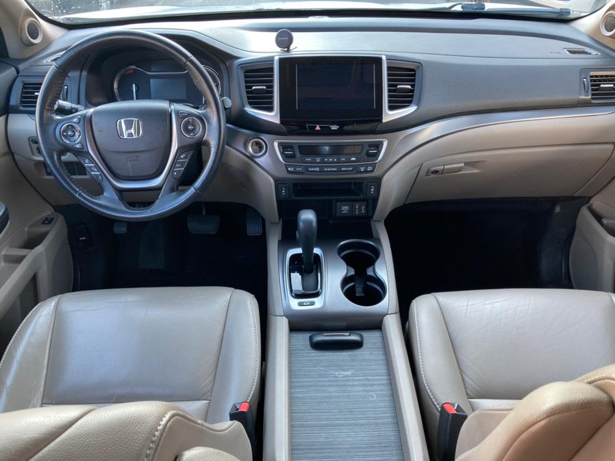 2017 Honda Pilot EX-L AWD, available for sale in Brooklyn, New York | Carsbuck Inc.. Brooklyn, New York 2017 Honda Pilot EX-L AWD, available for sale in Brooklyn, New York | Carsbuck Inc.. Brooklyn, New York