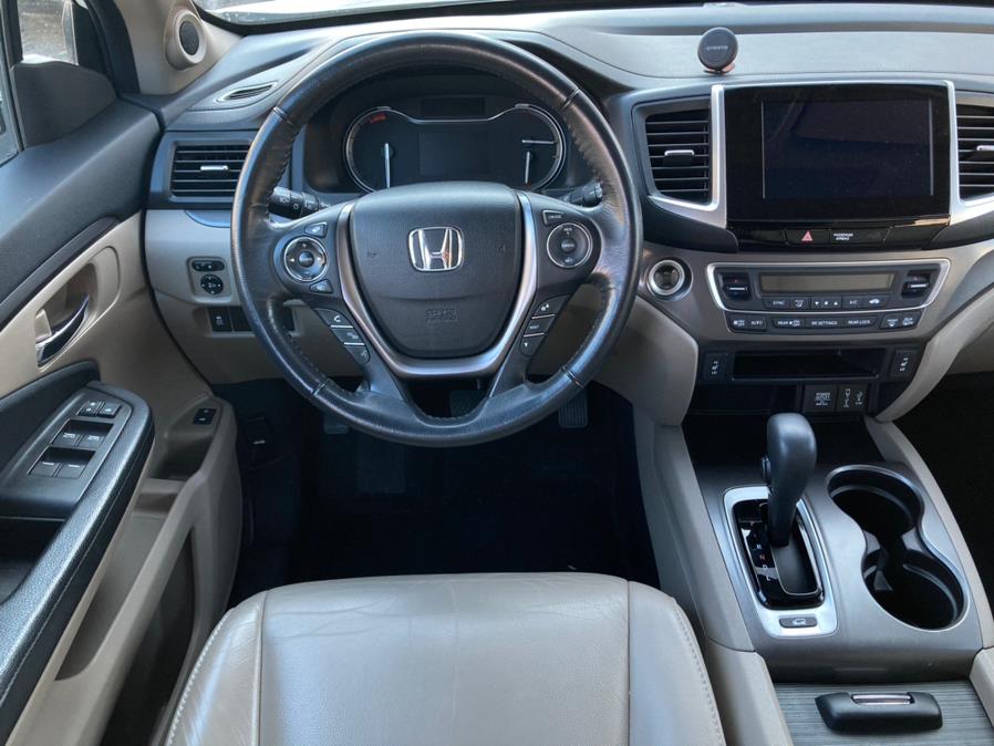 2017 Honda Pilot EX-L AWD, available for sale in Brooklyn, New York | Carsbuck Inc.. Brooklyn, New York 2017 Honda Pilot EX-L AWD, available for sale in Brooklyn, New York | Carsbuck Inc.. Brooklyn, New York