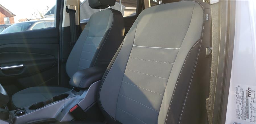 2014 Ford Escape FWD 4dr SE, available for sale in Little Ferry, New Jersey | Victoria Preowned Autos Inc. Little Ferry, New Jersey 2014 Ford Escape FWD 4dr SE, available for sale in Little Ferry, New Jersey | Victoria Preowned Autos Inc. Little Ferry, New Jersey