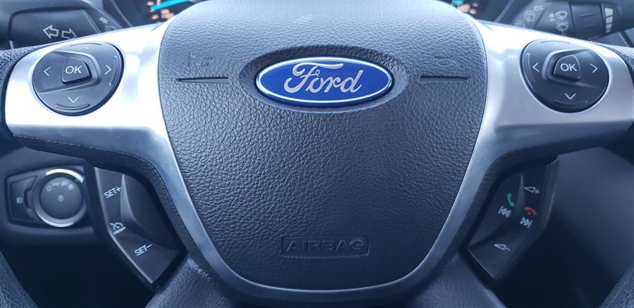 2014 Ford Escape FWD 4dr SE, available for sale in Little Ferry, New Jersey | Victoria Preowned Autos Inc. Little Ferry, New Jersey 2014 Ford Escape FWD 4dr SE, available for sale in Little Ferry, New Jersey | Victoria Preowned Autos Inc. Little Ferry, New Jersey