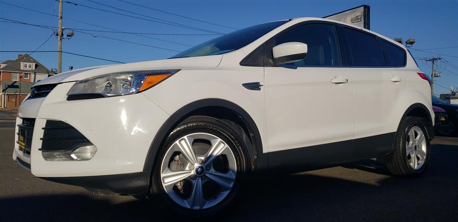 2014 Ford Escape FWD 4dr SE, available for sale in Little Ferry, New Jersey | Victoria Preowned Autos Inc. Little Ferry, New Jersey 2014 Ford Escape FWD 4dr SE, available for sale in Little Ferry, New Jersey | Victoria Preowned Autos Inc. Little Ferry, New Jersey