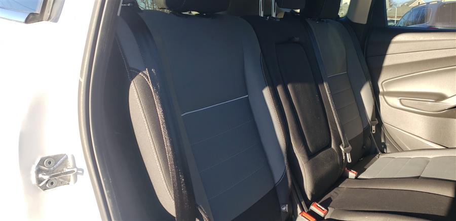 2014 Ford Escape FWD 4dr SE, available for sale in Little Ferry, New Jersey | Victoria Preowned Autos Inc. Little Ferry, New Jersey 2014 Ford Escape FWD 4dr SE, available for sale in Little Ferry, New Jersey | Victoria Preowned Autos Inc. Little Ferry, New Jersey