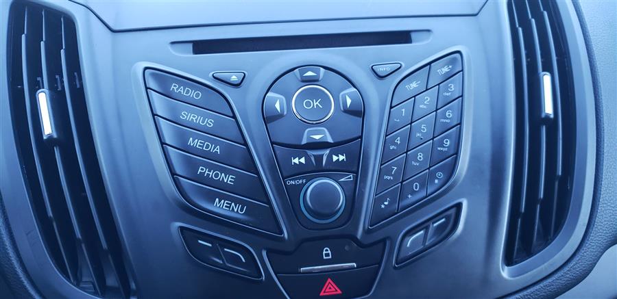 2014 Ford Escape FWD 4dr SE, available for sale in Little Ferry, New Jersey | Victoria Preowned Autos Inc. Little Ferry, New Jersey 2014 Ford Escape FWD 4dr SE, available for sale in Little Ferry, New Jersey | Victoria Preowned Autos Inc. Little Ferry, New Jersey