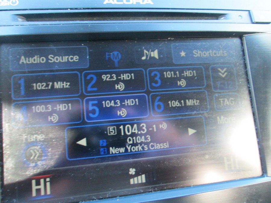 2010 Hyundai Veracruz AWD 4dr GLS, available for sale in Massapequa, New York | South Shore Auto Brokers & Sales. Massapequa, New York 2010 Hyundai Veracruz AWD 4dr GLS, available for sale in Massapequa, New York | South Shore Auto Brokers & Sales. Massapequa, New York