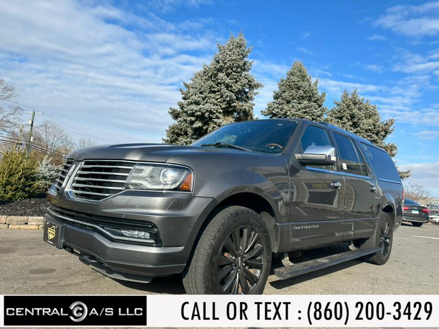 2015 Lincoln Navigator L 4WD 4dr, available for sale in East Windsor, Connecticut | Central A/S LLC. East Windsor, Connecticut 2015 Lincoln Navigator L 4WD 4dr, available for sale in East Windsor, Connecticut | Central A/S LLC. East Windsor, Connecticut