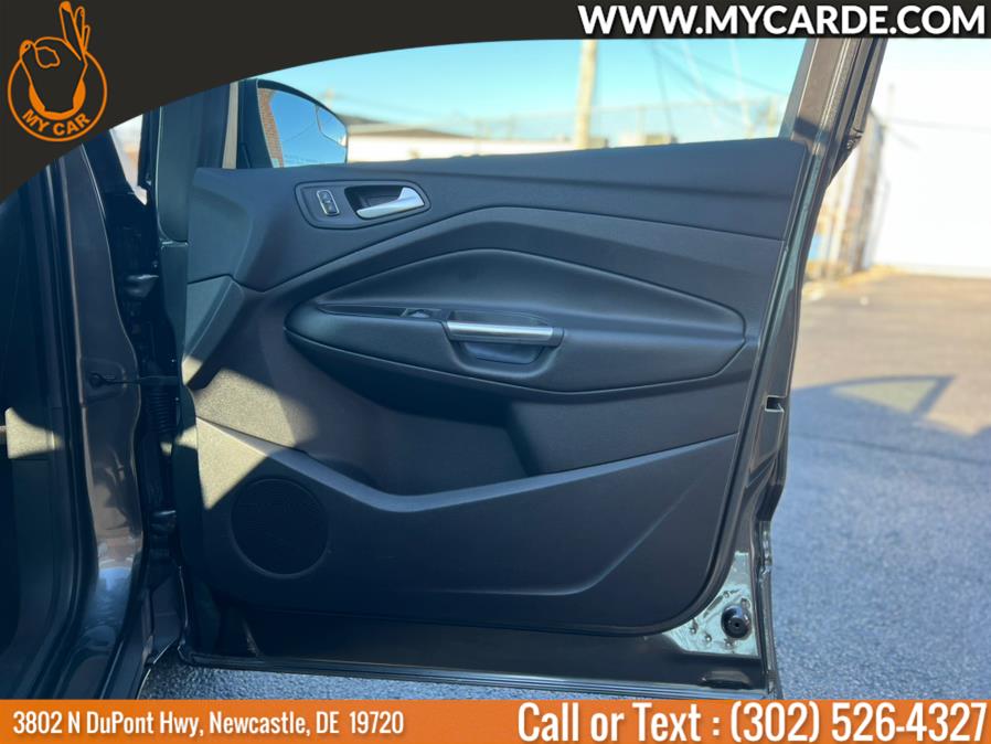 2016 Ford Escape 4WD 4dr SE, available for sale in Newcastle, Delaware | My Car. Newcastle, Delaware 2016 Ford Escape 4WD 4dr SE, available for sale in Newcastle, Delaware | My Car. Newcastle, Delaware
