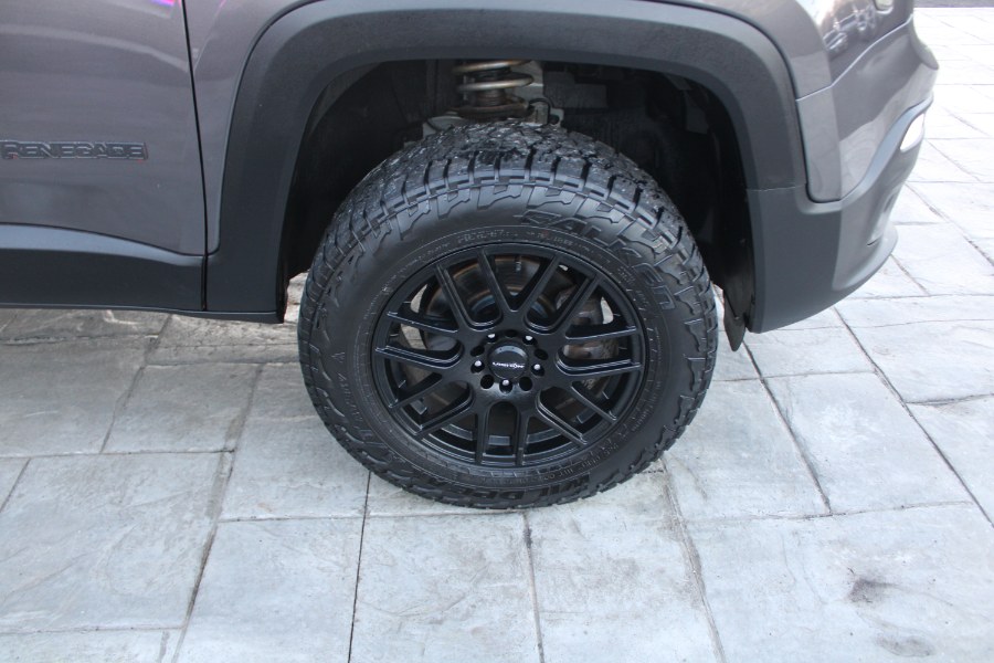 2016 Jeep Renegade 4WD 4dr Latitude, available for sale in Plantsville, Connecticut | Auto House of Luxury. Plantsville, Connecticut 2016 Jeep Renegade 4WD 4dr Latitude, available for sale in Plantsville, Connecticut | Auto House of Luxury. Plantsville, Connecticut