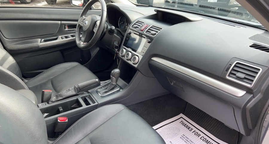 2010 Nissan Frontier 4WD Crew Cab SWB Auto LE, available for sale in Waterbury, Connecticut | West End Automotive Center. Waterbury, Connecticut 2010 Nissan Frontier 4WD Crew Cab SWB Auto LE, available for sale in Waterbury, Connecticut | West End Automotive Center. Waterbury, Connecticut