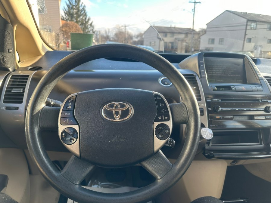 2005 Toyota Prius 5dr HB (Natl), available for sale in West Haven, Connecticut | Uzun Auto. West Haven, Connecticut 2005 Toyota Prius 5dr HB (Natl), available for sale in West Haven, Connecticut | Uzun Auto. West Haven, Connecticut