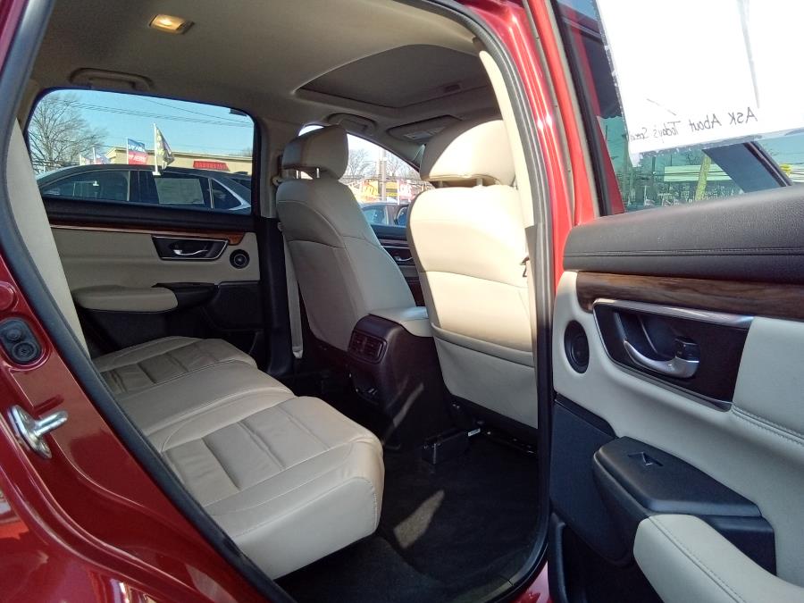 2019 Honda CR-V EX-L AWD, available for sale in Irvington, New Jersey | NJ Used Cars Center. Irvington, New Jersey 2019 Honda CR-V EX-L AWD, available for sale in Irvington, New Jersey | NJ Used Cars Center. Irvington, New Jersey