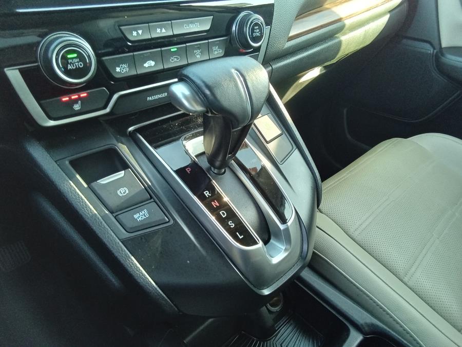 2019 Honda CR-V EX-L AWD, available for sale in Irvington, New Jersey | NJ Used Cars Center. Irvington, New Jersey 2019 Honda CR-V EX-L AWD, available for sale in Irvington, New Jersey | NJ Used Cars Center. Irvington, New Jersey