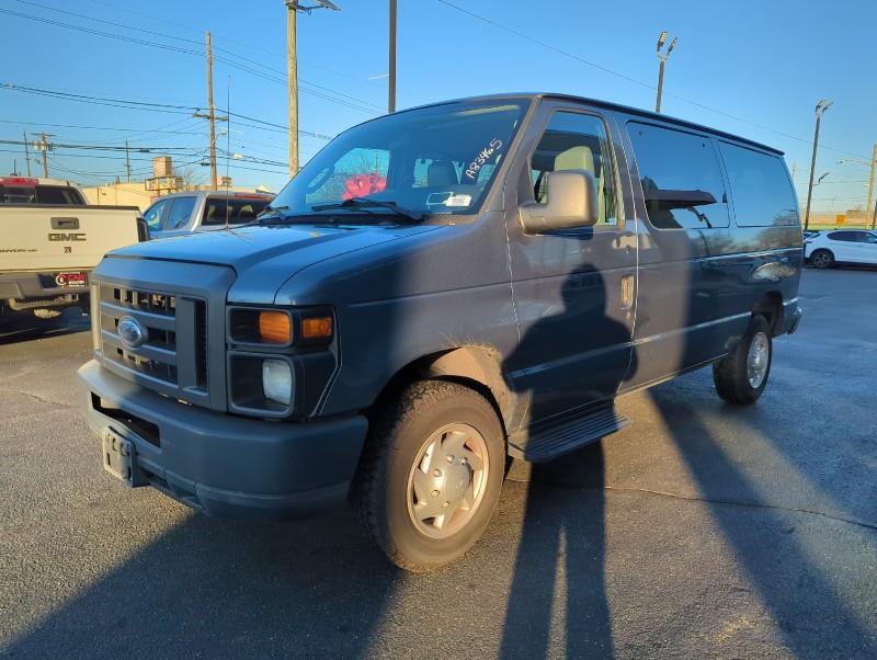 Used Ford Econoline Wagon XL 2013 | Car Revolution. Maple Shade, New Jersey Used Ford Econoline Wagon XL 2013 | Car Revolution. Maple Shade, New Jersey