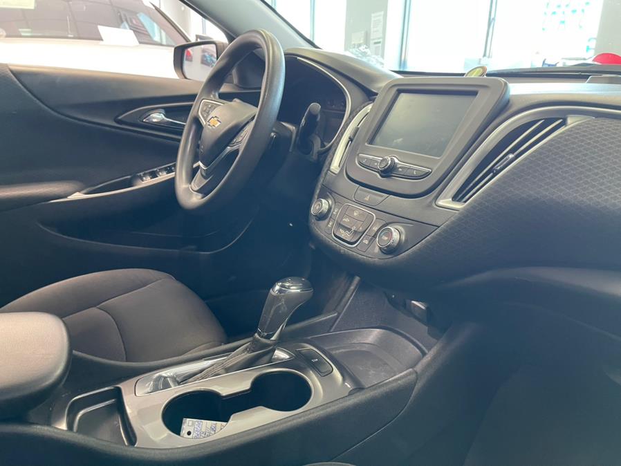 2018 Chevrolet Malibu 4dr Sdn LS w/1FL, available for sale in Inwood, New York | 5 Towns Drive. Inwood, New York 2018 Chevrolet Malibu 4dr Sdn LS w/1FL, available for sale in Inwood, New York | 5 Towns Drive. Inwood, New York