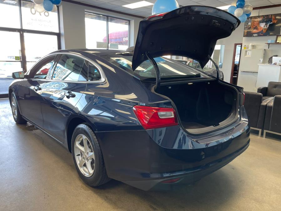 2018 Chevrolet Malibu 4dr Sdn LS w/1FL, available for sale in Inwood, New York | 5 Towns Drive. Inwood, New York 2018 Chevrolet Malibu 4dr Sdn LS w/1FL, available for sale in Inwood, New York | 5 Towns Drive. Inwood, New York