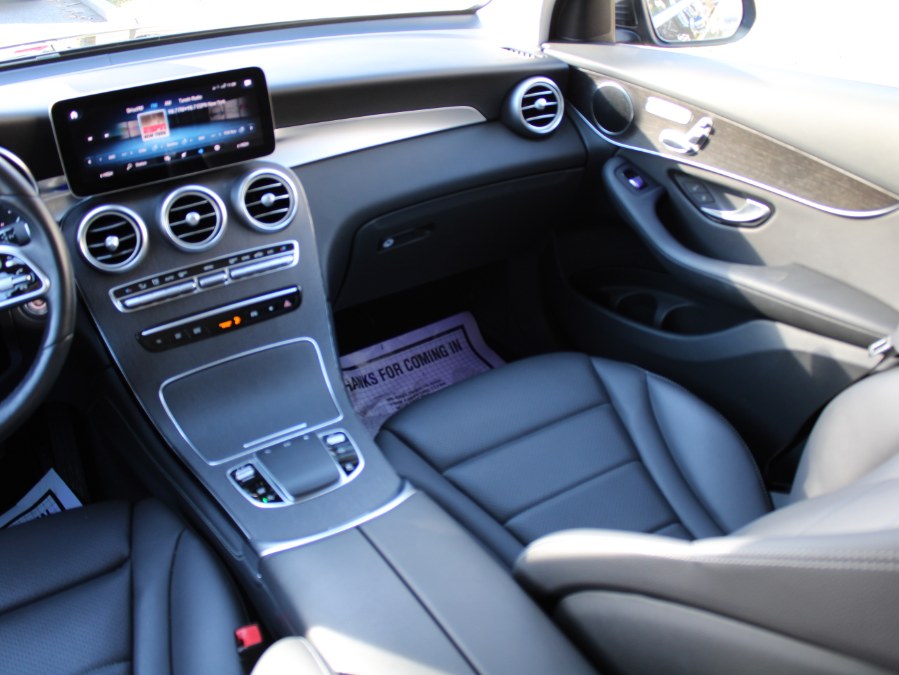 2020 Mercedes-benz Glc GLC 300, available for sale in Great Neck, New York | Auto Expo Ent Inc.. Great Neck, New York 2020 Mercedes-benz Glc GLC 300, available for sale in Great Neck, New York | Auto Expo Ent Inc.. Great Neck, New York