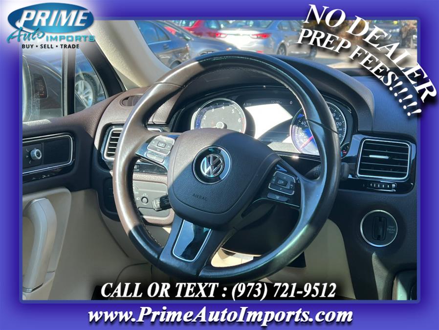 2015 Volkswagen Touareg 4dr V6 Lux, available for sale in Bloomingdale, New Jersey | Prime Auto Imports. Bloomingdale, New Jersey