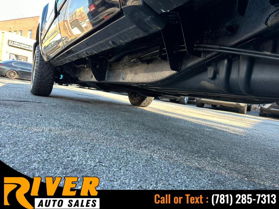 2013 Chevrolet Silverado 2500HD 4WD Crew Cab 153.7" LT, available for sale in Malden, Massachusetts | River Auto Sales. Malden, Massachusetts 2013 Chevrolet Silverado 2500HD 4WD Crew Cab 153.7" LT, available for sale in Malden, Massachusetts | River Auto Sales. Malden, Massachusetts